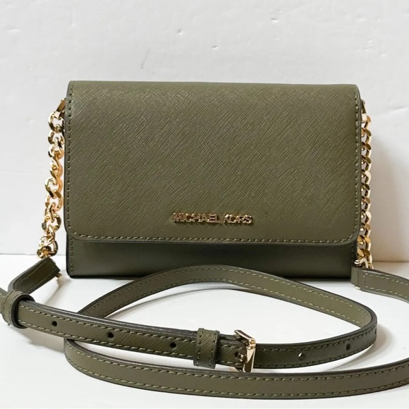 Michael Kors Crossbody Bag - Picture 1 of 10